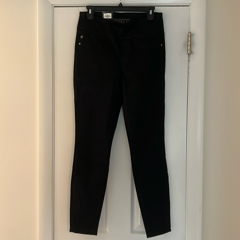 Rock & Republic Skinny Legging Jean
